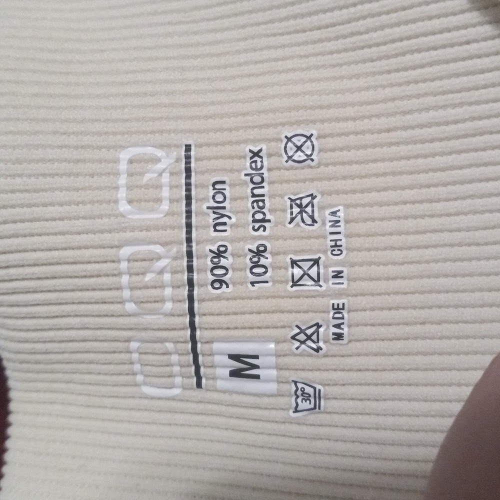 Cream Ribbed Shorts - Picture 2 of 4